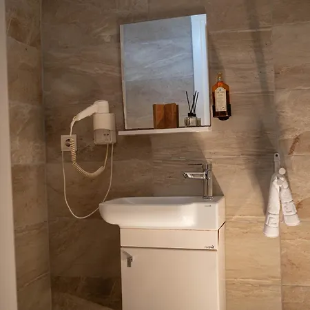 Limonaia Bed & Breakfast 4*