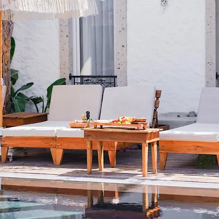 Limonaia Bed & Breakfast Alacati
