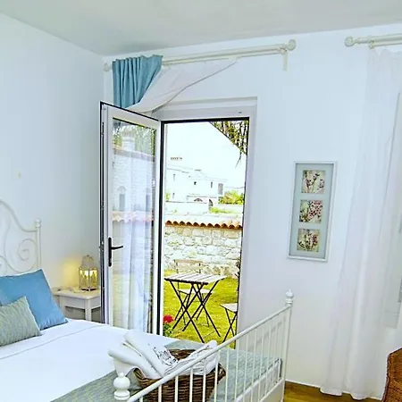 Limonaia Oda ve Kahvaltı Alaçatı