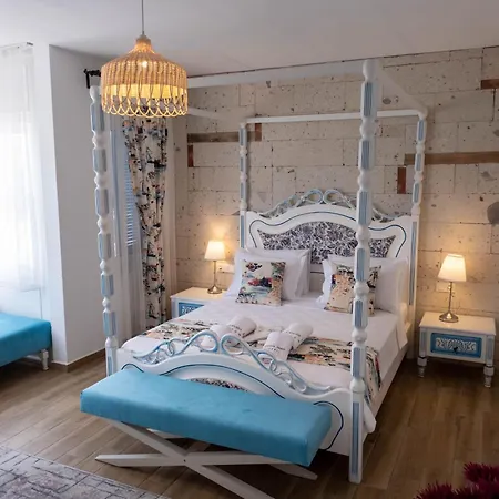 Limonaia Bed & Breakfast Alacati