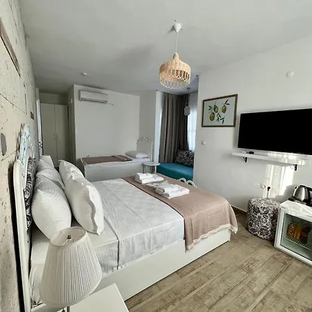 Limonaia Αλακάτι