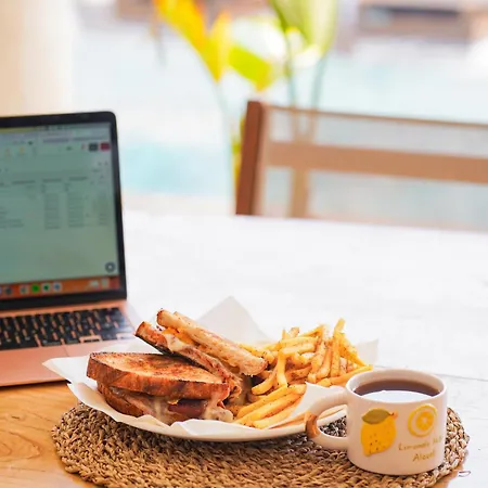 Limonaia Αλακάτι