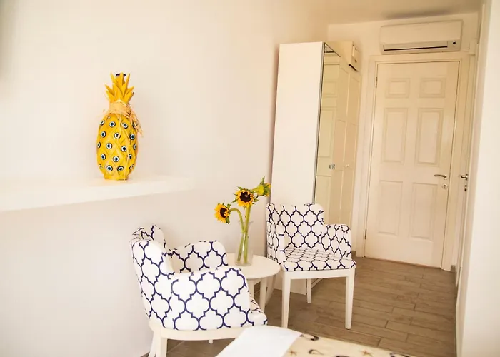 Limonaia Oda ve Kahvaltı Alaçatı