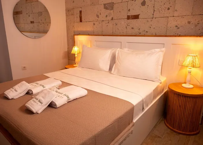 Oda ve Kahvaltı Limonaia 4*