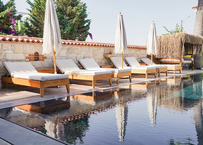 Oda ve Kahvaltı Limonaia 4*