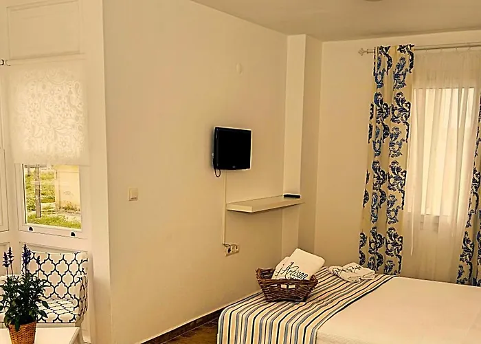 Oda ve Kahvaltı Limonaia