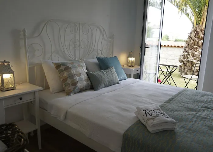 Oda ve Kahvaltı Limonaia 4*