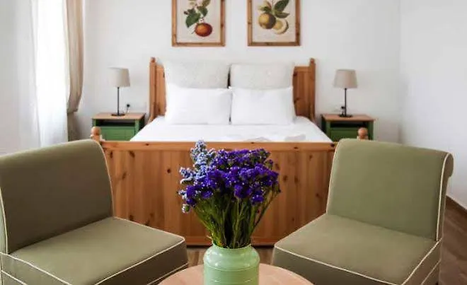 Limonaia Oda ve Kahvaltı Alaçatı